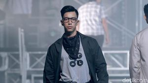 Foto: Ivan Gunawan Rilis Busana Harga Terjangkau untuk Pria Kota dan Desa