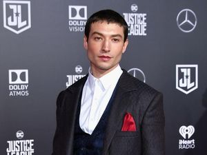 Ezra Miller Siap Comeback ke Hollywood? Ezra Miller Siap Comeback ke Hollywood?