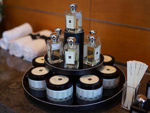 Jo Malone Kolaborasi dengan Zara Rilis Parfum Harga Terjangkau Jo Malone Kolaborasi dengan Zara Rilis Parfum Harga Terjangkau