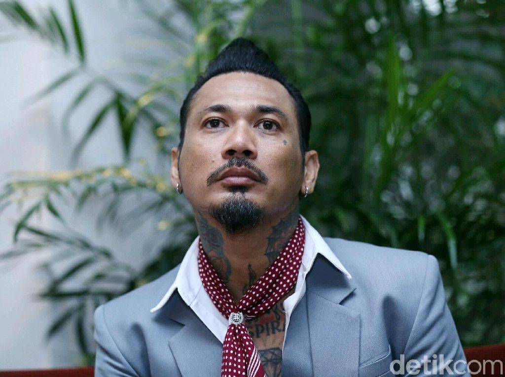TOP 5: Jerinx Tersangka, Penyesalan Dinar Candy Usai Aksi Berbikini TOP 5: Jerinx Tersangka, Penyesalan Dinar Candy Usai Aksi Berbikini