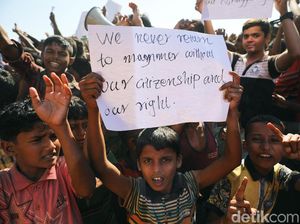 Aksi Pengungsi Rohingya Tolak Repatriasi Aksi Pengungsi Rohingya Tolak Repatriasi