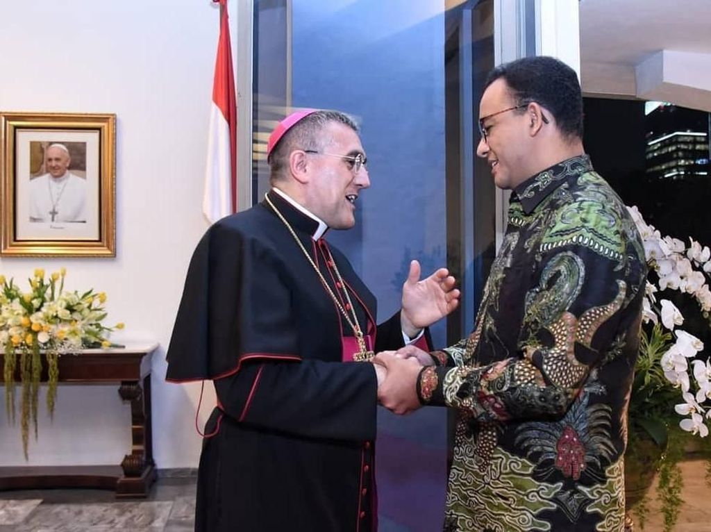 Cerita Anies soal Persahabatan Jakarta dan Vatikan Cerita Anies soal Persahabatan Jakarta dan Vatikan