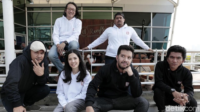 Yang Sulit dari Penggarapan 'Sebuah Lagu' bagi Payung Teduh