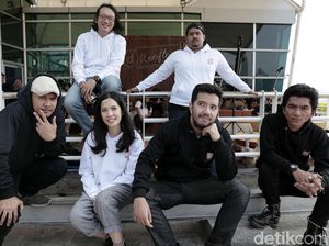 Chord Berdua Saja dari Payung Teduh Lengkap dengan Liriknya Chord Berdua Saja dari Payung Teduh Lengkap dengan Liriknya