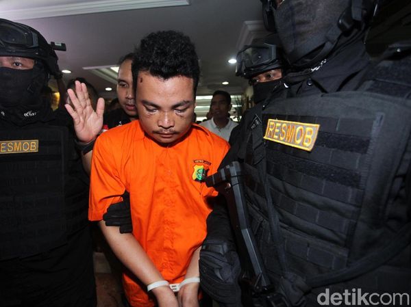 Ini Dia Tampang Pelaku Pembunuhan Satu Keluarga di Bekasi