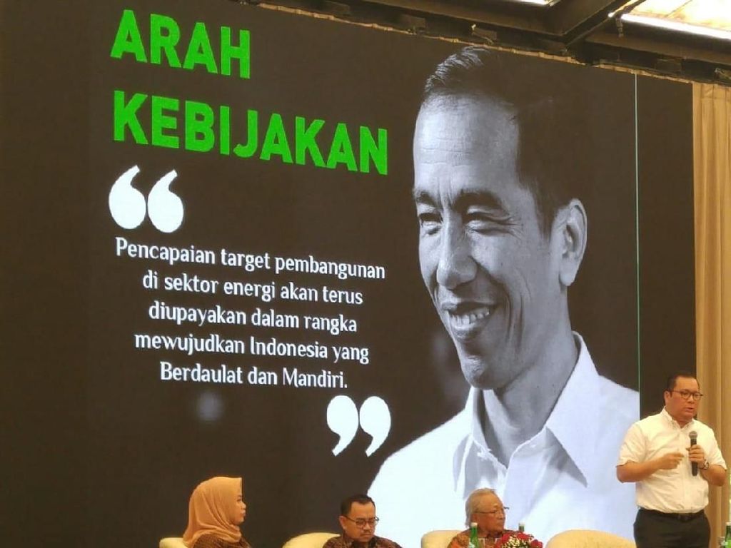 Arif Budimanta Paparkan Kebijakan Energi Jokowi Arif Budimanta Paparkan Kebijakan Energi Jokowi