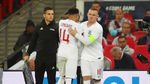 Pelukan Terakhir Wayne Rooney