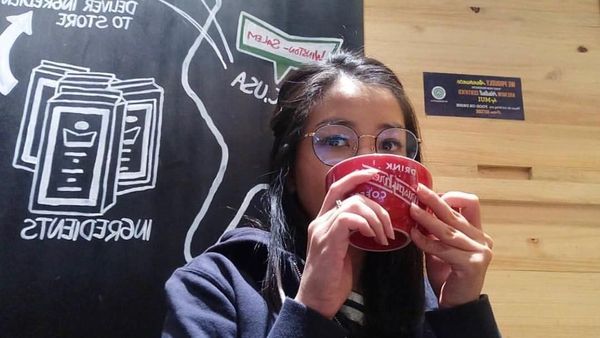 Pose Manis Eugine Patricia, Anak Muda Indonesia Masuk 30 Under 30 Forbes