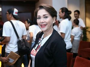 Widyawati Enggan Manfaatkan Nama Besar untuk Titipkan Cucu Jadi Artis Widyawati Enggan Manfaatkan Nama Besar untuk Titipkan Cucu Jadi Artis
