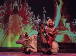 Evolusi Teater Koma di Panggung Mahabarata, 100 Persen Multimedia