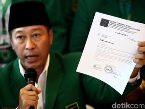 Pernah Jadi Pengacara Ahok, Humphrey Ungkap Alasan Dukung Prabowo Pernah Jadi Pengacara Ahok, Humphrey Ungkap Alasan Dukung Prabowo