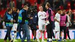 Pelukan Terakhir Wayne Rooney
