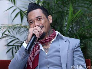 Ribut Terus, Netizen Usulkan Anang-Jerinx Jadi Capres-Cawapres Ribut Terus, Netizen Usulkan Anang-Jerinx Jadi Capres-Cawapres