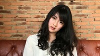 Nah, menjelang laga dengan Indonesia, Sirin mengungkapkan prediksinya. Dia bertaruh Thailand menang 2-1 atas Indonesia di Stadion Rajamangala besok. (facebook Sirin Triwutpipatkul)