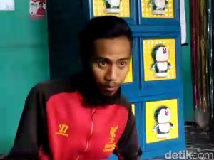 Pemasang Poster Raja Jokowi Mengaku Dukung Jokowi 2 Periode