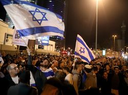 Tolak Gencatan Senjata di Gaza, Warga Israel Desak Netanyahu Mundur