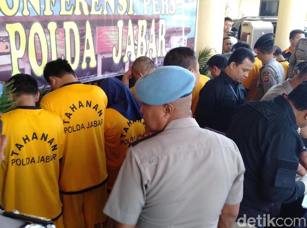 Duit Hasil Korupsi Sekda Tasikmalaya Masih Utuh Duit Hasil Korupsi Sekda Tasikmalaya Masih Utuh