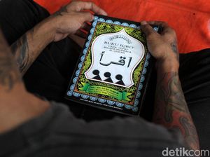 Saat Anak Kolong dan Punk Mengaji