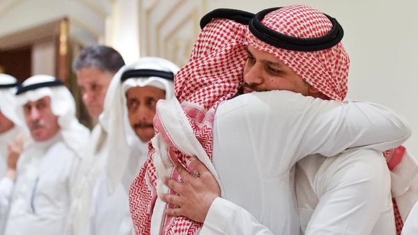 Foto: Ucapan Duka dan Pelukan untuk Putra Jamal Khashoggi