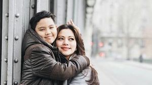 6 Momen Manis Cut Keke dan Anaknya yang Jarang Terekespos