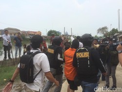 Usai Tunjukkan TKP Buang Linggis, Haris Simamora Dibawa ke Polda