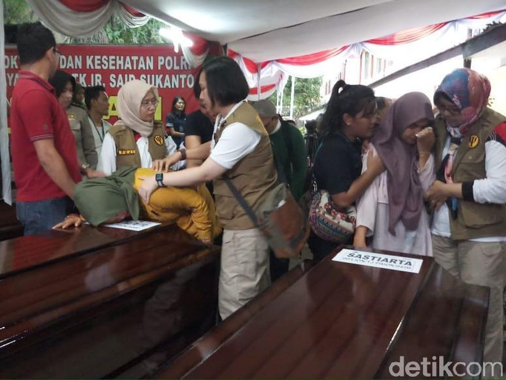 3 Jenazah Korban Lion Air Diserahkan ke Keluarga