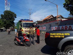 Diduga Sakit, Istri Sopir Meninggal di Dalam Truk