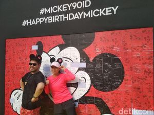 Meriahnya Perayaan Ulang Tahun Mickey yang ke-90 Meriahnya Perayaan Ulang Tahun Mickey yang ke-90
