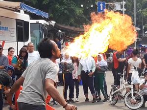 Atraksi Kuda Lumping Curi Perhatian di CFD Jakarta