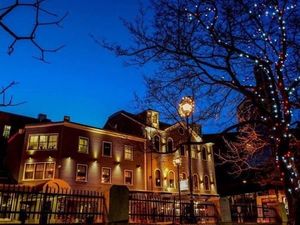 Merinding! 5 Restoran hingga Bar Ini Punya Kisah Mistis