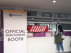 Yuk, Intip Merchandise yang Dijual di Konser iKON Jakarta!