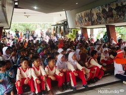 Dongeng Bantu Sembuhkan Trauma Anak-anak Korban Gempa Lombok