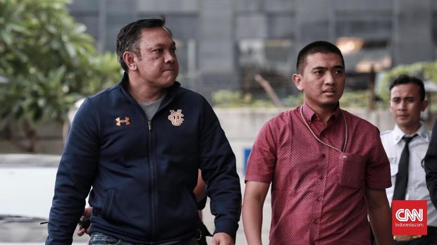 Bupati Pakpak Bharat Tiba di KPK, Status Ditentukan 1x24 Jam