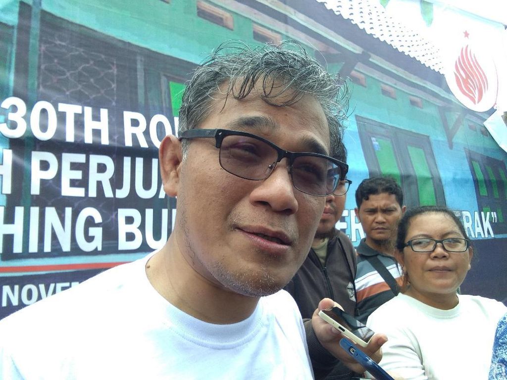 Soal Raja Jokowi, PDIP: Ibarat Tusuk Pedang ke Punggung Jokowi Soal Raja Jokowi, PDIP: Ibarat Tusuk Pedang ke Punggung Jokowi