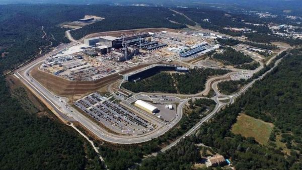 Matahari Pun Dibuat KW oleh China