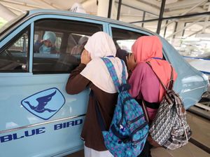 Barang Tertinggal Tapi Lupa Nomor Taksi, Ini yang Harus Dilakukan