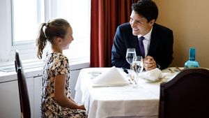 Justin Trudeau, PM Kanada yang Hobi Ngopi dan Jajan Es Krim