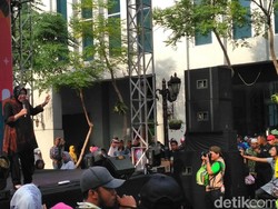 Kenalkan Surabaya ke Dunia, Risma: Taruhannya Nyawa