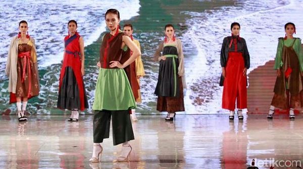 Kerennya Festival Batik Banyuwangi yang Bawa Perajin Lokal Naik Kelas