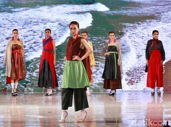 Kerennya Festival Batik Banyuwangi yang Bawa Perajin Lokal Naik Kelas