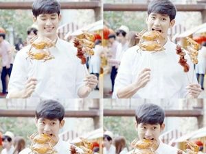 Mengintip Gaya Kulineran Kim Soo Hyun yang Imut