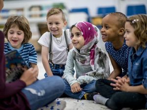 3 Hal Terkait Agama yang Anak Harus Paham 3 Hal Terkait Agama yang Anak Harus Paham