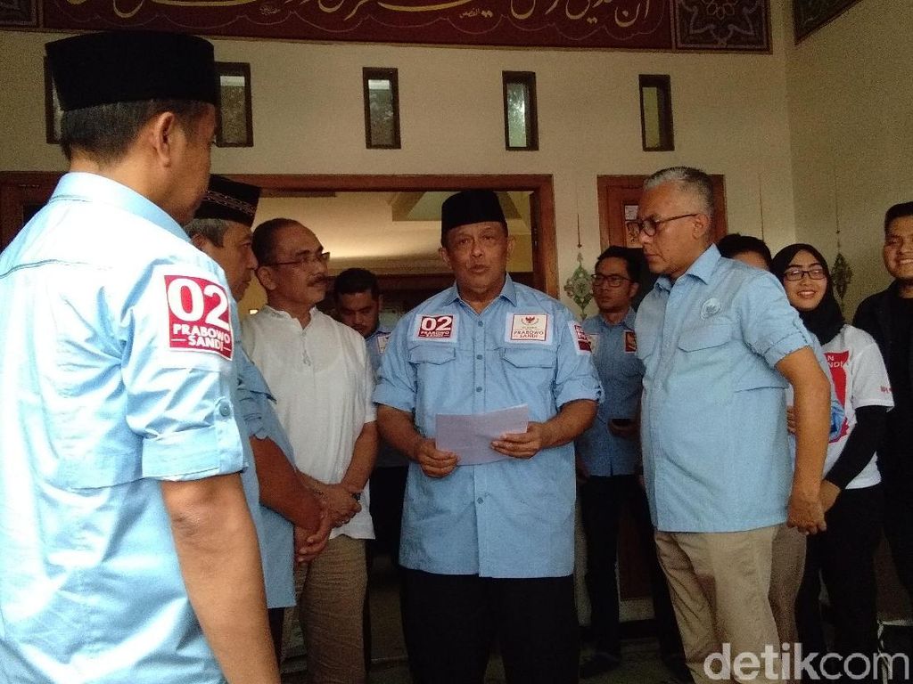 Djoko Santoso: Di Hambalang Tak Ada Genderuwo! Djoko Santoso: Di Hambalang Tak Ada Genderuwo!