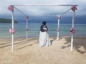 Oh, Cantiknya Alam Kalimantan Barat Oh, Cantiknya Alam Kalimantan Barat