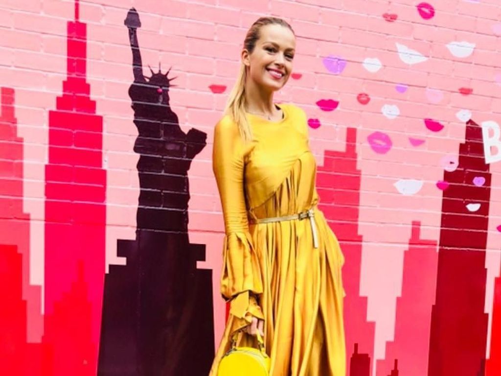 Kisah Supermodel Cari Pahlawan yang Selamatkan Nyawanya Saat Tsunami Kisah Supermodel Cari Pahlawan yang Selamatkan Nyawanya Saat Tsunami
