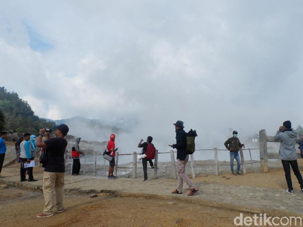 Foto: Ajaib! Kawah Sikidang Dieng Bisa Berpindah-Pindah Foto: Ajaib! Kawah Sikidang Dieng Bisa Berpindah-Pindah
