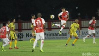 Skor 2-0 bertahan hingga laga usai.