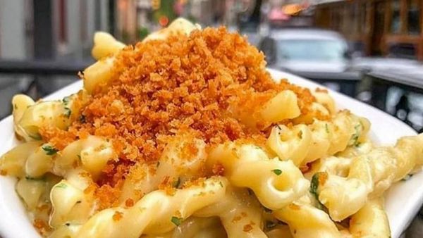 Yummy! Gurih Creamy Mac and Cheese untuk Ngemil Sore