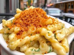 Yummy! Gurih Creamy Mac and Cheese untuk Ngemil Sore