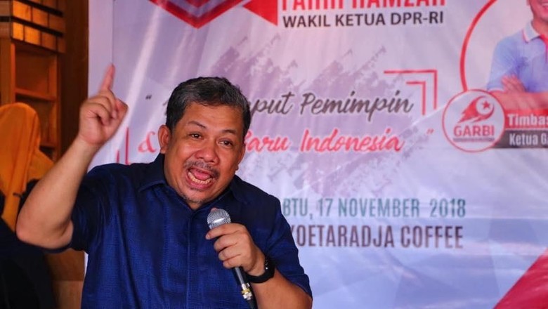 Fahri Hamzah Sebut Saat Ini Adalah Waktu yang Pas Bubarkan KPK Fahri Hamzah Sebut Saat Ini Adalah Waktu yang Pas Bubarkan KPK